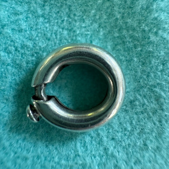 Tiffany Sterling silver clasping ring - Picture 3 of 3